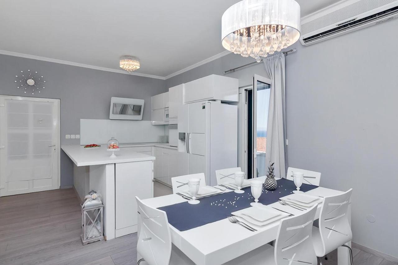 מאקרסקה Apartments Gisela מראה חיצוני תמונה