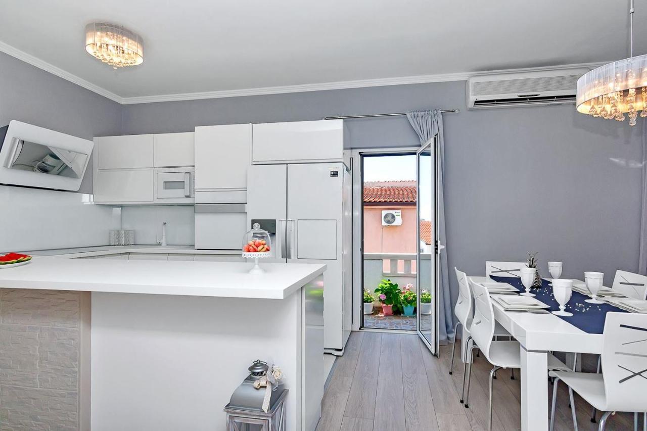 מאקרסקה Apartments Gisela מראה חיצוני תמונה